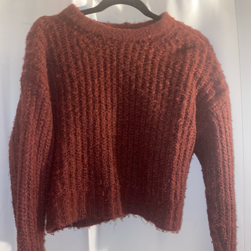 american eagle auburn sweater 🦋